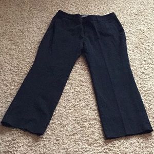 Eddie Bauer women’s petite stayshape twill trouser